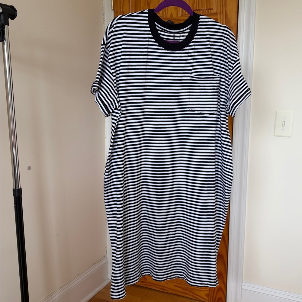 Time and Tru Black and White Striped Top